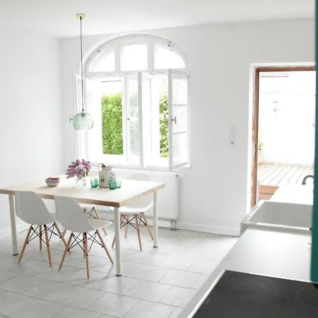 Schone In Den Bergen Guest house *